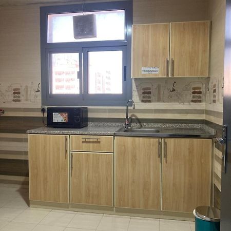 אג'מן Paris Furnished Apartments - Tabasum Group מראה חיצוני תמונה