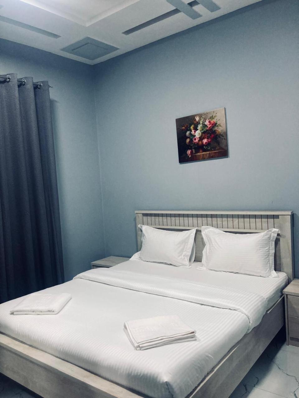 אג'מן Paris Furnished Apartments - Tabasum Group מראה חיצוני תמונה